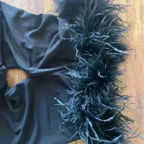 The Kript black feather bottom leggings - Picture 4 of 4